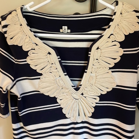 J.Crew top with detailed collar size XXS navy abs white - Picture 3 of 8